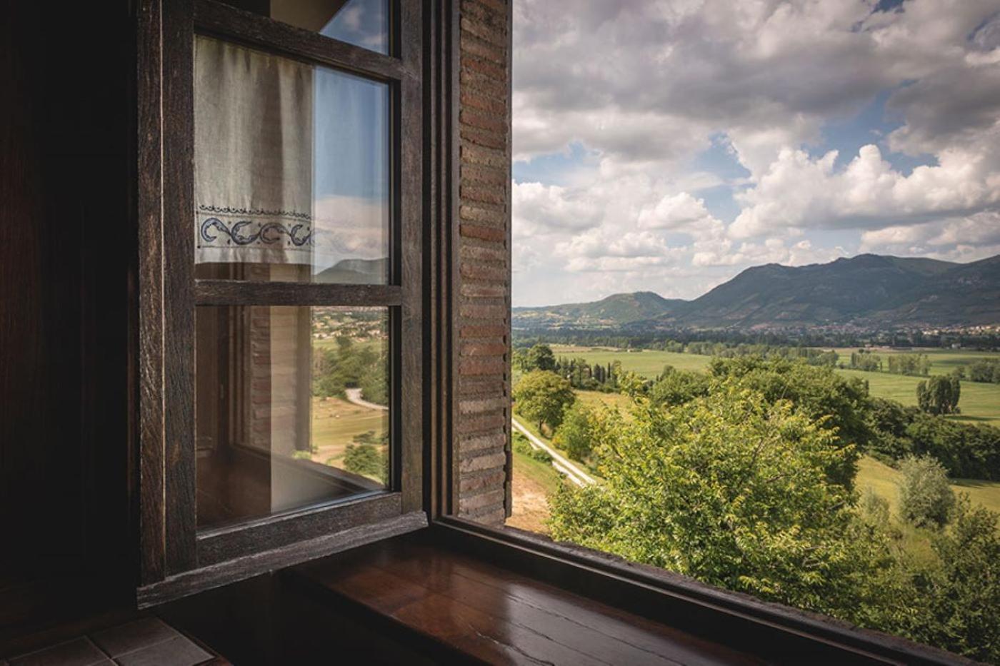 Fonte Chiara Villa Gubbio Dış mekan fotoğraf