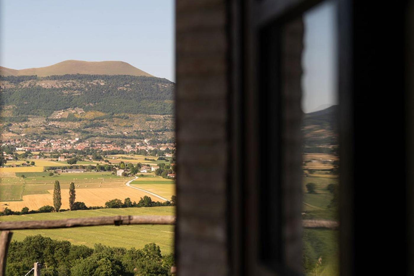 Fonte Chiara Villa Gubbio Dış mekan fotoğraf