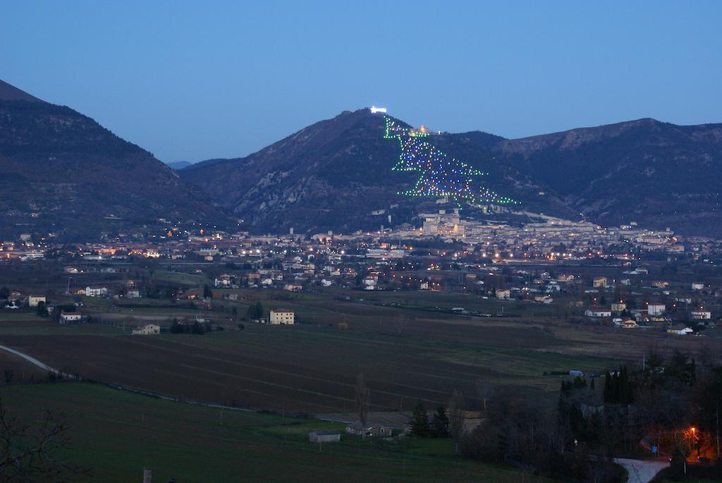 Fonte Chiara Villa Gubbio Dış mekan fotoğraf