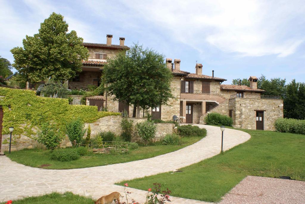 Fonte Chiara Villa Gubbio Oda fotoğraf